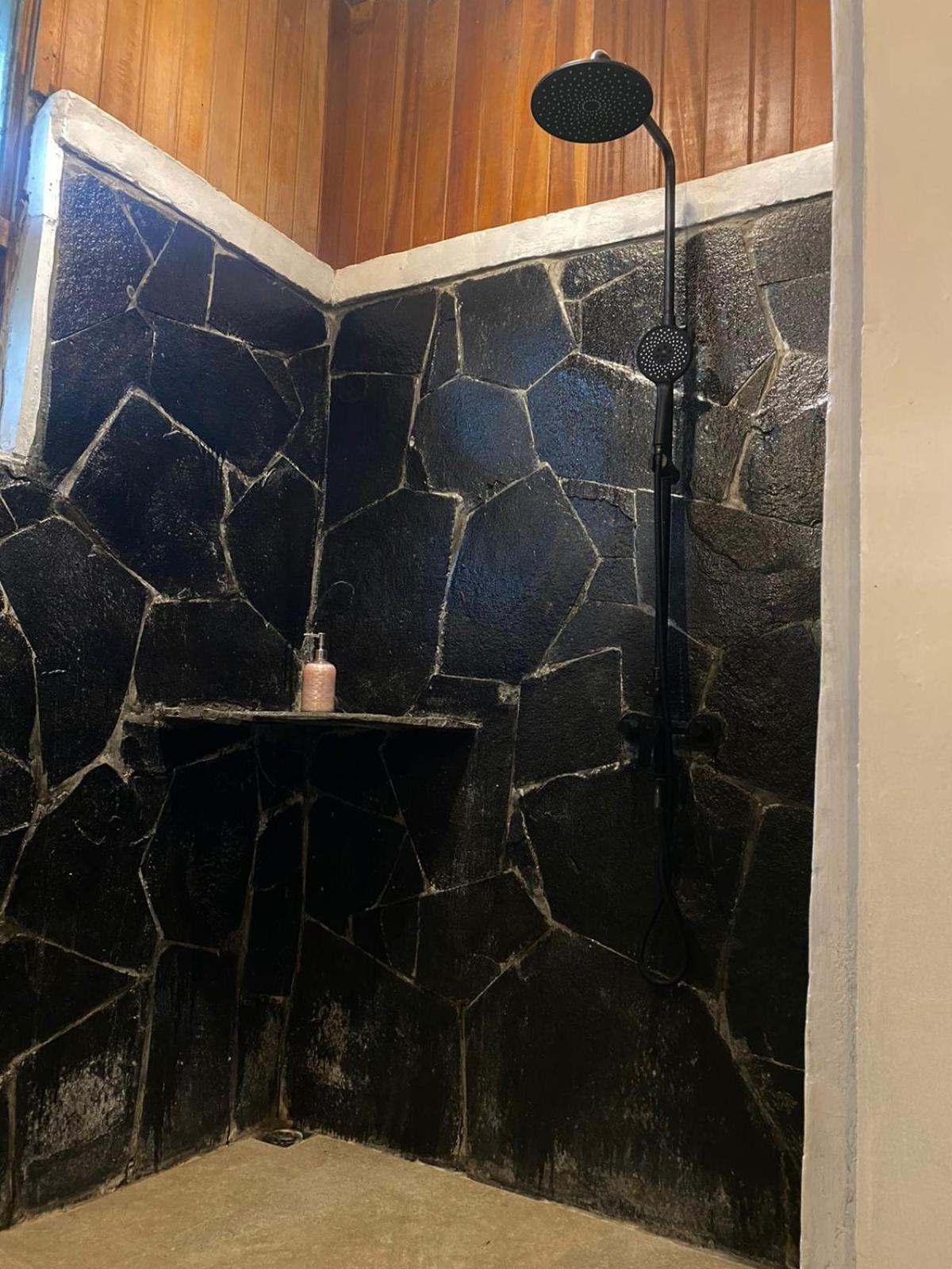 Rimba Eco Resort Tomohon Экстерьер фото